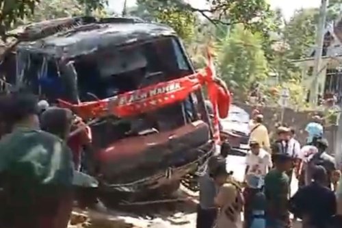 Rem Blong Jadi Penyebab Kecelakaan Bus RS Bina Sehat di Jember