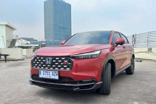 Komparasi Mazda CX3 Pro AutoExe vs Honda HR-V e:HEV, Mana Lebih Baik?