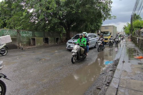 Masih Banyak Jalanan Berlubang di Jakarta, Ini Cara Buat Laporannya