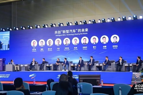 BYD, Geely, Industri Otomotif China Retak, BYD dan Geely Saling Sindir di Forum
