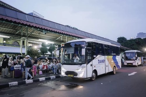Cek Jadwal dan Tarif Bus DAMRI Bandara Soekarno-Hatta saat Arus Balik