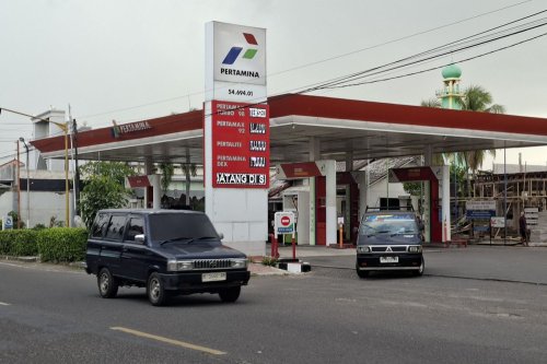 Jangan Asal Isi BBM, Ini Risiko Mobil Modern Pakai Pertalite