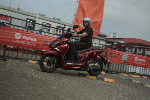 Cara Yadea Genjot Adopsi Kendaraan Listrik Lewat GEF di PRJ 2026