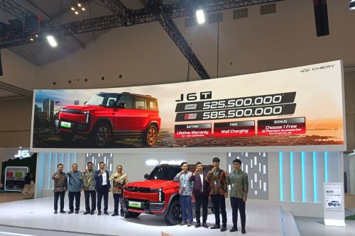 Chery Umumkan Harga J6T di GJAW 2025, mulai Rp 525,5 Juta
