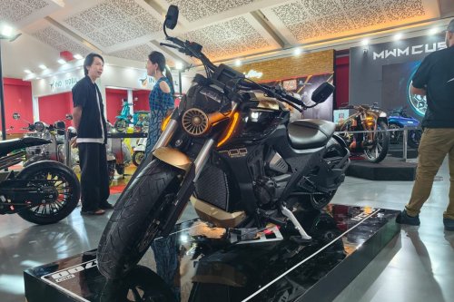 Ini Dia Motor dengan Ban Paling Lebar di Dunia