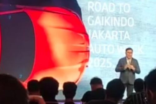 BMW, BMW Siapkan Model M Terbaru, Meluncur Bulan Depan