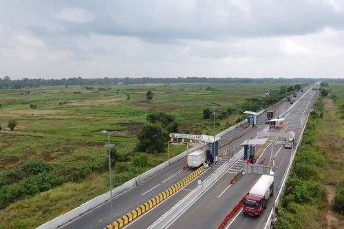 Libur Akhir Tahun: Tol Trans Sumatera Dipadati 2,4 Juta Kendaraan