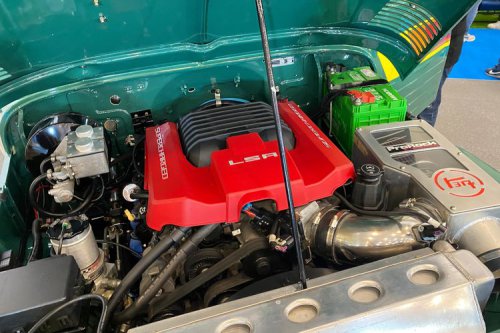 Restomod Land Cruiser FJ45: Mulus, Klasik, Tenaga Buas 6000 cc