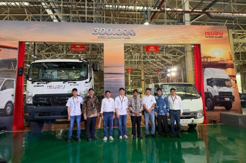 Isuzu Rayakan Produksi 300.000 Unit, Pabrik Karawang Andalan Ekspor