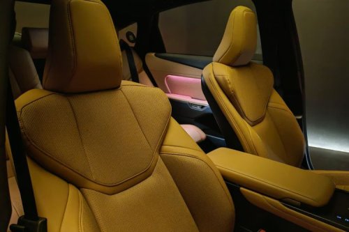 Generasi Terbaru Lexus ES Hadir di GIIAS 2026, Intip Perubahannya