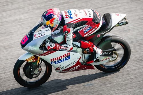 Sempat Tercecer, Veda Pratama Bangkit hingga Podium 3 Moto3 Brasil 2026
