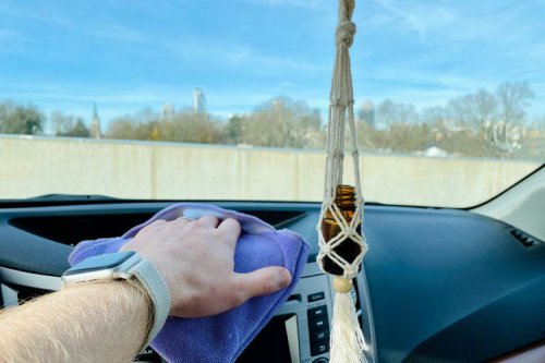 Bahaya Cairan Pembersih AC yang Perlu Diketahui