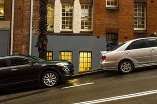 Ini Dampak Mobil Sering Parkir di Tanjakan atau Turunan