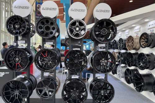 Pameran GIIAS 2025: Lenso Hadirkan Pelek Inovatif buat Modifikasi