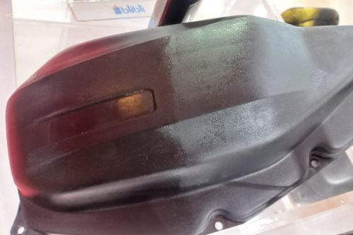 Komponen Kendaraan Berbahan Plastik Terdampak Harga Minyak Dunia