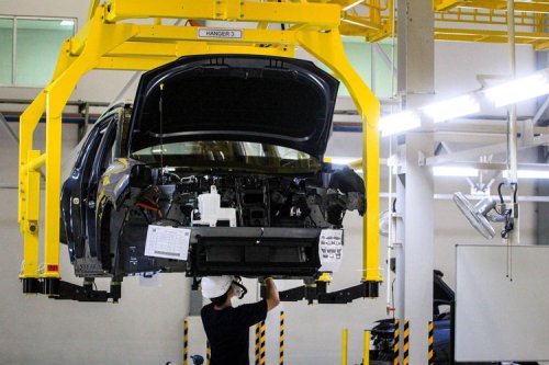 Pabrik GAC Aion di Purwakarta Resmi Beroperasi