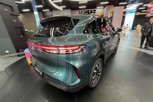 Lepas: Merek Mobil Baru dari Chery di GIIAS 2025