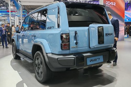 iCAR V27 Setir Kanan Resmi Meluncur, Ini Bedanya dengan V23