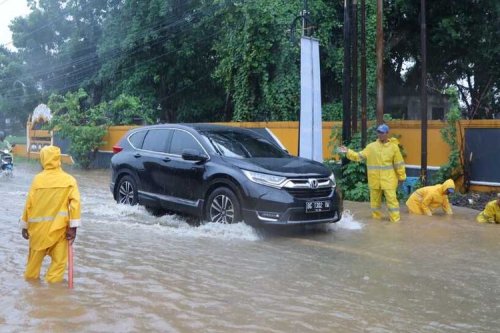 Banjir Bali, Catat Nomor Darurat yang Bisa Dihubungi Warga