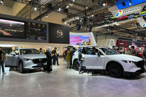 Mazda, Harga Pertamax Naik, Konsumen Mazda Tunda Beli Mobil