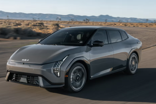 Kia, GIIAS 2025: Kia EV4 Siap Diperkenalkan di Indonesia