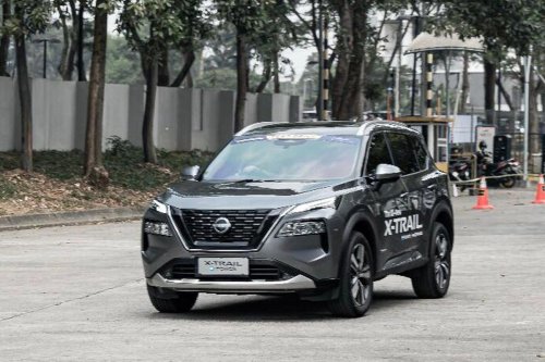 X-Trail e-Power dan CR-V e:HEV: Mana yang Lebih Unggul?