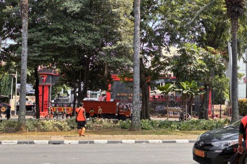Imbas Aksi Massa, Pusat Otomotif Atrium Senen Tutup Sementara