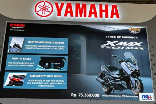 Yamaha, Honda, Adu Yamaha XMAX Connected TechMAX vs Honda Forza 250