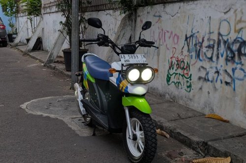 Suzuki Nex FI Tampil Nyentrik: Terinspirasi Kawasaki KSR-II