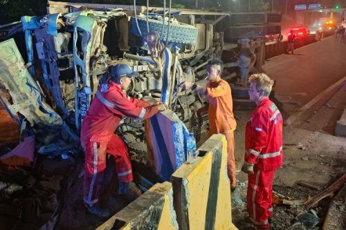 Harga BBM Turun dan Kecelakaan Truk ODOL