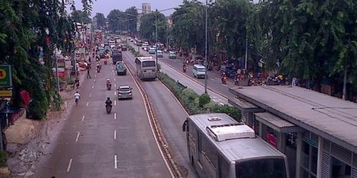 Cara Pilih Rute Perjalanan Agar Mobil Lebih Irit BBM