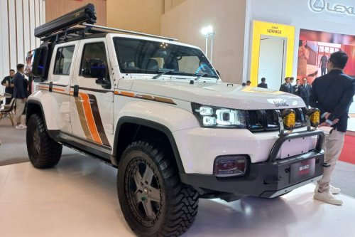 BAIC, Referensi Modifikasi BAIC BJ30 Hybrid dan BJ40 Plus di GJAW 2025