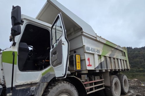 Karoseri Ini Gandeng Produsen Truk Hybrid Asal China