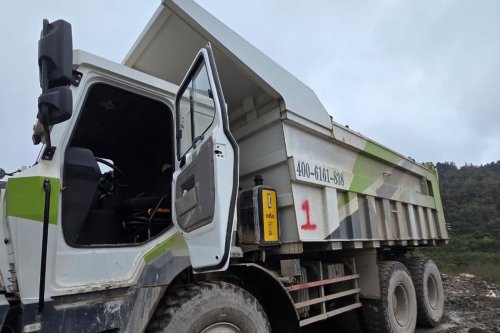 Karoseri Ini Gandeng Produsen Truk Hybrid Asal China