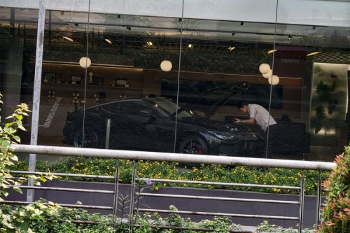 Nissan, Spyshot Nissan Fairlady 400Z di Jakarta, Siap Meluncur di GIIAS 2026?