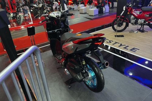 Honda, Modifikasi Honda Vario 125 Cyber Street: Gaya Street-Tech Kekinian