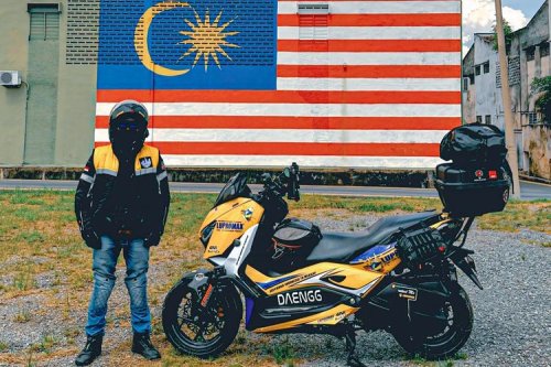 Touring Religi, Pria Ini Tuntaskan Ekspedisi Indonesia-Mekkah