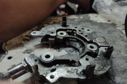 Komponen Alternator yang Sering Rusak pada Mobil