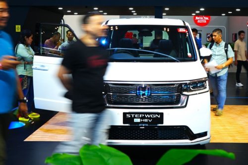 Honda, Honda e, Ulasan Kenyamanan Honda Step WGN e:HEV di Tol Transjawa
