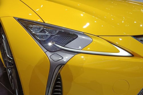 Lexus, Lexus LC, Lexus LC 500h: Sedan Hybrid Mewah di GIIAS 2025