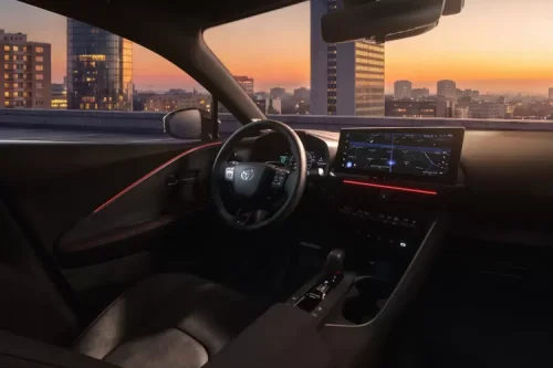 Toyota, Toyota C-HR, Toyota C-HR Rayakan 10 Tahun, Dapat Ubahan Varian GR Sport