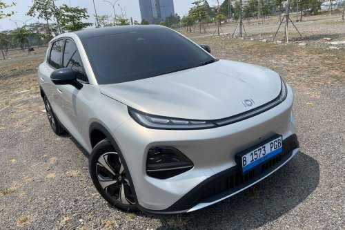 Tes Akselerasi Changan Nevo Q05