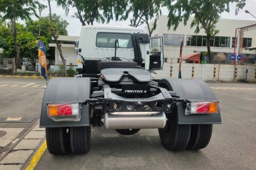 Mitsubishi, Mampir ke Pabrik Mitsubishi Fuso, Lihat Langsung Produksi Fighter X