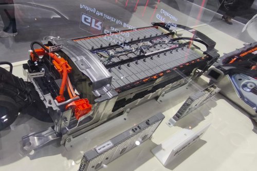 Harga Terbaru Baterai Mobil Hybrid Toyota, Tes Jaecoo J8 SHS Ardis