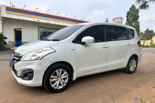 Hitung Biaya Isi Full Tank Ertiga Pakai Pertalite vs Pertamax