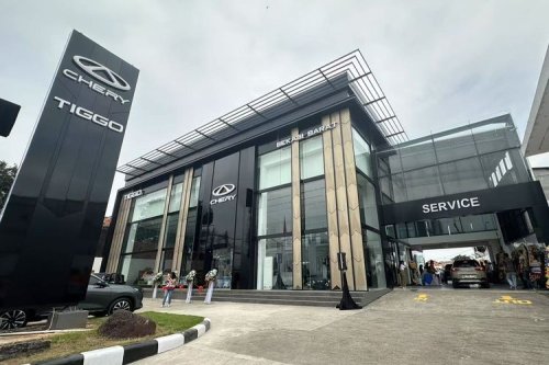 Mobil Hybrid Kini Jadi Tulang Punggung Penjualan Chery