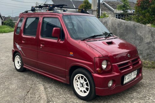 Suzuki , Transformasi Suzuki Karimun Kotak: Gaya JDM yang Menarik