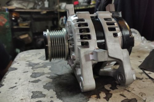Penyebab Alternator Mobil Cepat Rusak