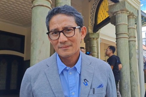 Cerita Sandiaga Uno Makin Kepincut Mobil Listrik