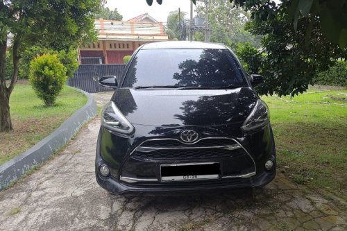 Toyota, Toyota Sienta, Curhat Pemilik Toyota Sienta 2017, Empuk Tapi Radius Putar Besar